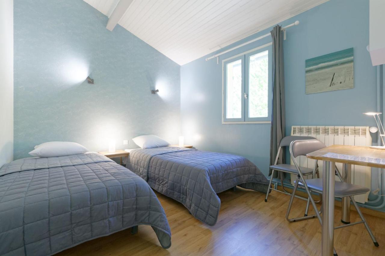 Chambre D'Hotes De Charme A La Maison Bleue Savignac-Mona エクステリア 写真