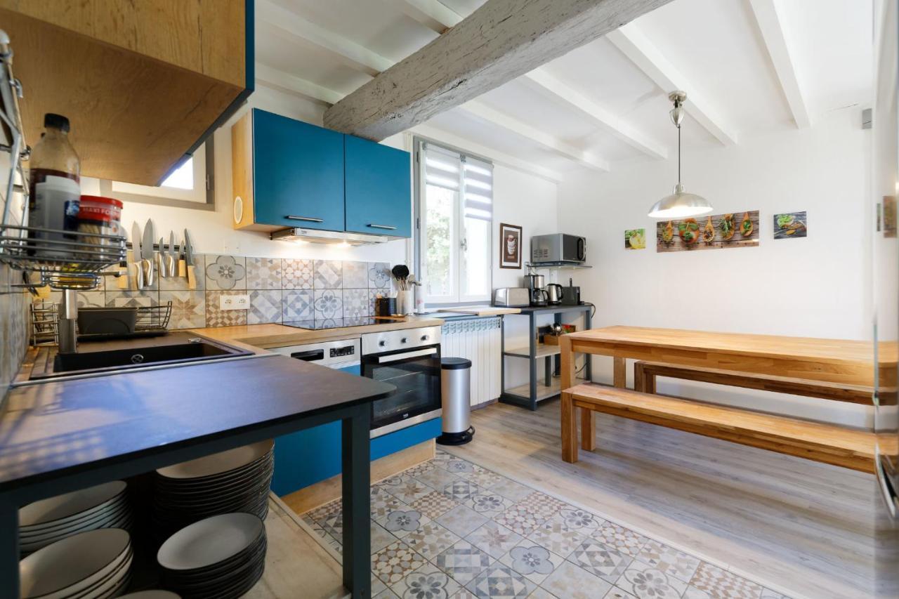 Chambre D'Hotes De Charme A La Maison Bleue Savignac-Mona エクステリア 写真